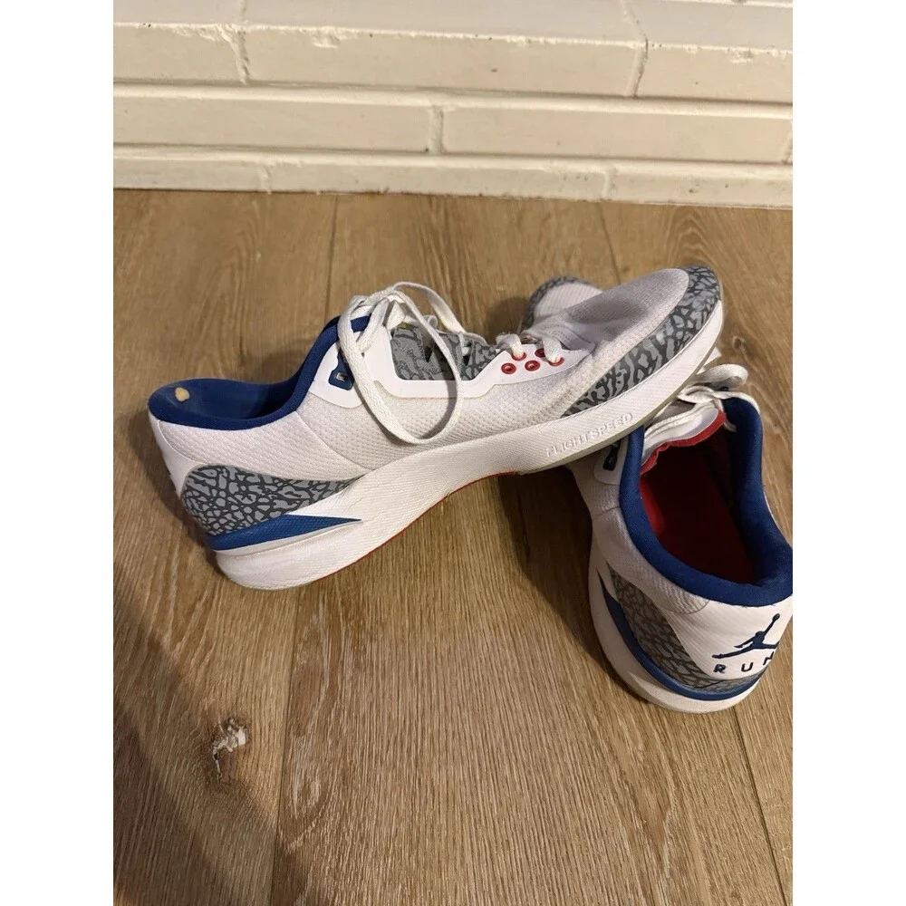 Jordan Zoom Tenacity 88 True Blue AV5878-100 Men’s Size 9.5
